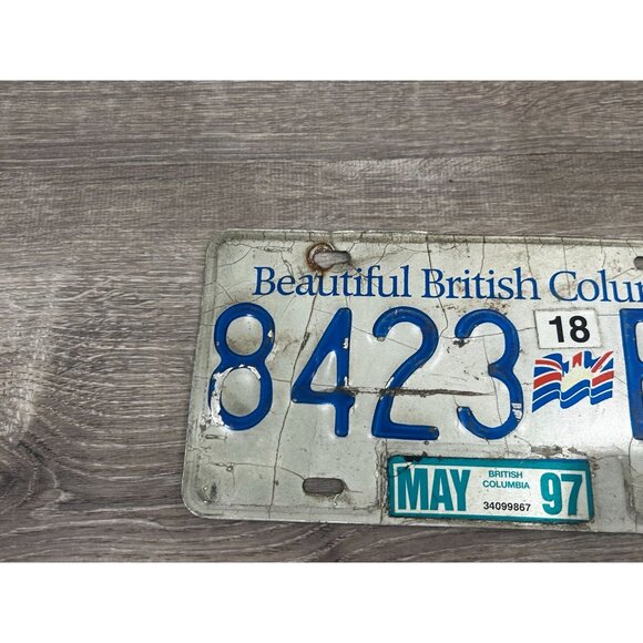 Vintage 1997 British Columbia License Plate Tag 8423-PY Blue w/ White CANADA - Picture 4 of 6